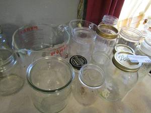 lot 129 image: Pyrex large measuring bowls x 2  Glass assorted mason jars