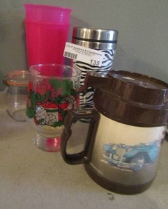 lot 135 image: misc. kitchen cups