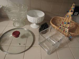 lot 141 image: Wicker basket, candy dish, pot lid moster