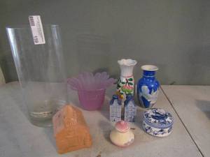 lot 159 image: 2 painted vases , Elesva Holland S&P shaker with matching cover bowl Large glass vase purple flower vase