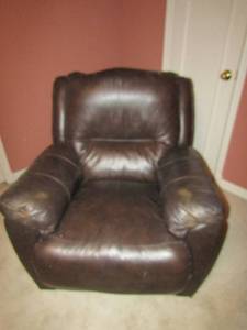 lot 11 image: 2 Dark brown swivel reclining rocking chairs good condition