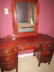 lot 12 image: Vintage 7 drawer cherry wood vanity with mirror  nice condition 70x49x18