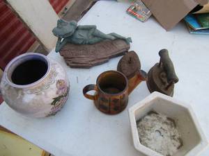 lot 226 image: 2 Vintage irons, glass planter welcome frog small break mini water bucket purple flower planter