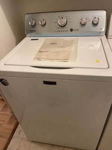 lot 5 image: Maytag washer 6 washing cycles paperwork included. Works great deep large load wash