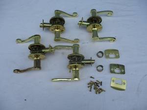 lot 161 image: Lot Of Interior Door Handles