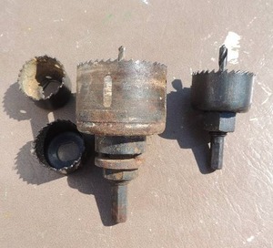 lot 59 image: DRILL hole cutters