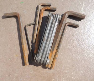 lot 47 image: Allen wrenches