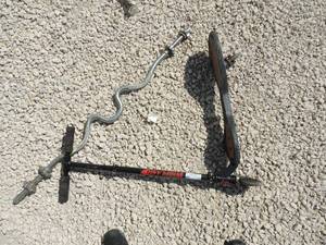 lot 30 image: Barbell Chrome Curl Weight Bar,  WHIPLASH SCOOTER, Back pack of BOOKS,