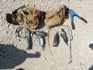 lot 39 image: Tool belt, Cobalt pneumatic socket tool x 3  air tools engine cleaner rivet guns oil changing tool
