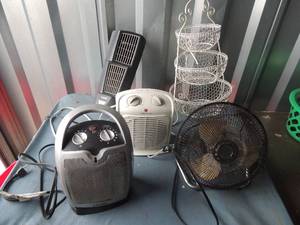 lot 104 image: Electric fan, Pelonis heater lasco heater lasco fan tri level hanging basket