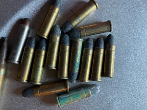 lot 170 image: AMMO - 38 SPECIAL  13 RDS, 357 MAG - 1 RD,  LC 65