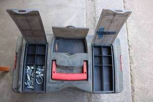 lot 114 image: Empty Rubbermaid Tool Box
