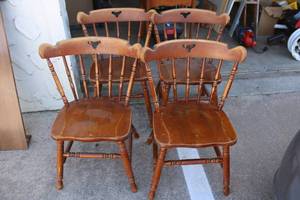 lot 117 image: Set of 4 Kitchen Chairs (Matches Lot 116)