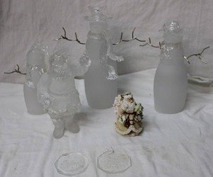 lot 60 image: Frosted Plastic Christmas Decorations - Set of 3 Snowmen, and Santa, Plus Santa Figurine and Ornaments