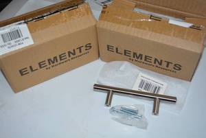 lot 136 image: 2 Boxes of Elements Drawer or Cabinet Pulls (18 TOTAL), see pictures