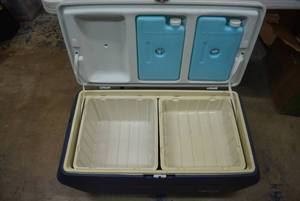 lot 153 image: Gott 80 Blue Cooler with inner Trays