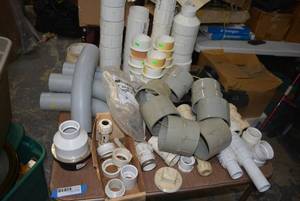 lot 175 image: Plumbing Lot Misc Pieces