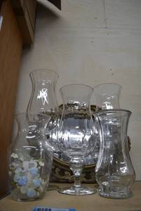 lot 50 image: Clear Vases and Oval Mirror
