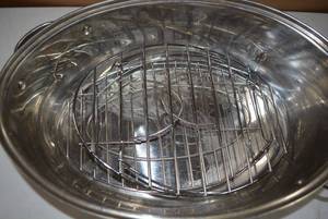 lot 249 image: Rancher Oval Roasting Pan