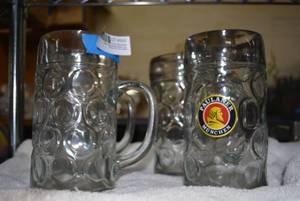 lot 262 image: Set of 4 Clear Glass Beer Steins 8 x 4