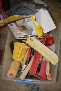 lot 272 image: Tub of Painting Tools Brushes, Pans, Hand Sander and More
