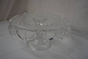 lot 293 image: Mikasa Lady Anne Crystal Cake Stand (Beautiful Piece - Please Preview)
