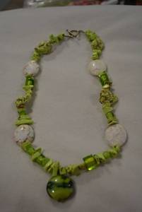 lot 343 image: Dyed Tumbled Howlite Necklace Green and White Beads