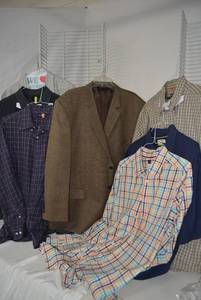 lot 313 image: Mens Pronto-Uomo Couture Lambswool Jacket and Dress Shirts Most Size XXL