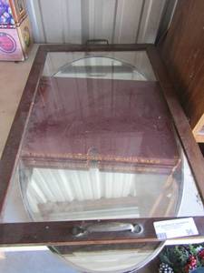 lot 96 image: LIFE Pictures HISTORY OF WWII in book, Mirror 27x18 , glass piece in frame with handles 25x16