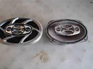 lot 113 image: 2 WMA- EB6904 D speakers for car