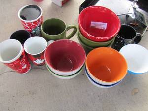 lot 139 image: Corsica bowls, coffee mugs  spatula