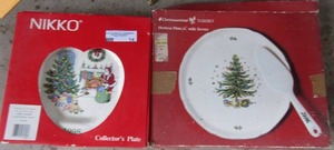 lot 14 image: Nikko Classic Collection China Holiday theme Made in Japan Part 6 of set  -  Collector plate 6th edition NIB 1998  ( CHESTNUTS ROASTING�)  & HOSTESS PALTE 11 W SERVER