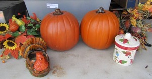 lot 40 image: Fall dcor with pumpkins in tub
