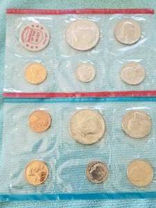 lot 81 image: 1972 Uncirculated Bureau of the Mint Set