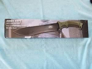 lot 35 image: Zombie Knife - 440 S. Steel black blade - Army green handle with sheath - New