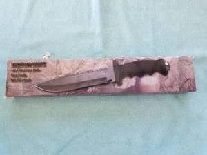 lot 131 image: Hunting Knife - 440 S. Steel black blade with Sheath - New in Box