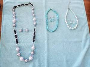 lot 185 image: Niki Chu necklace and earring sets (3) - new in box