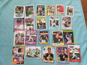 lot 205 image: Selection of Jose Canseco baseball cards