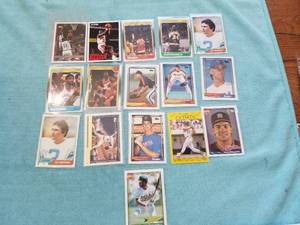 lot 207 image: Selection of football, basketball, and baseball cards