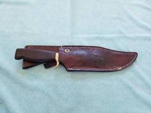 lot 201 image: Vintage knife with sheath