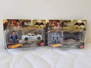 lot 171 image: Hot Wheels Superman and Batman cars and figure