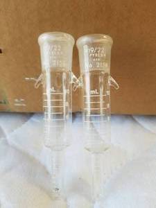 lot 229 image: Pyrex No. 2158 1922