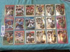 lot 252 image: Selection of football cards - some rookies