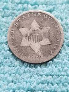 lot 319 image: 1852 () silver 3 cent piece
