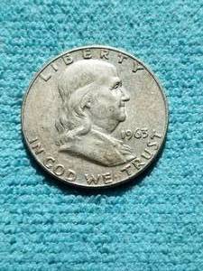 lot 323 image: Franklin silver half Dollar - 1963D
