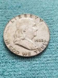 lot 360 image: Franklin silver half Dollar - 1962D