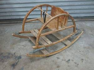 lot 17 image: VINTAGE 1950S PROTOTYPE THE TEETERTOT WOODEN BABY TEETER TOTTER