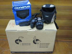 lot 31 image: OLYMPUS DIGITAL CAMERA SP-570UZ W CARRYING CASE AND AV CORDS, DELUXE DIGITAL IMAGING KIT NEW IN BOX, AVER DIGITAL DOCUMENT CAMERA WITH ALL CORDS AND BOX