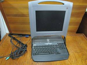 lot 51 image: DELL POWEREDGE RACK CONSOLE 15FP