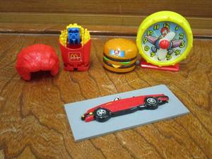 lot 116 image: VINTAGE 1980s &amp 1990s McDONALDS HAPPY MEAL TOYS